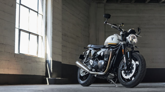 Triumph Speed Twin 1200 2025: mehr PS und Sportversion